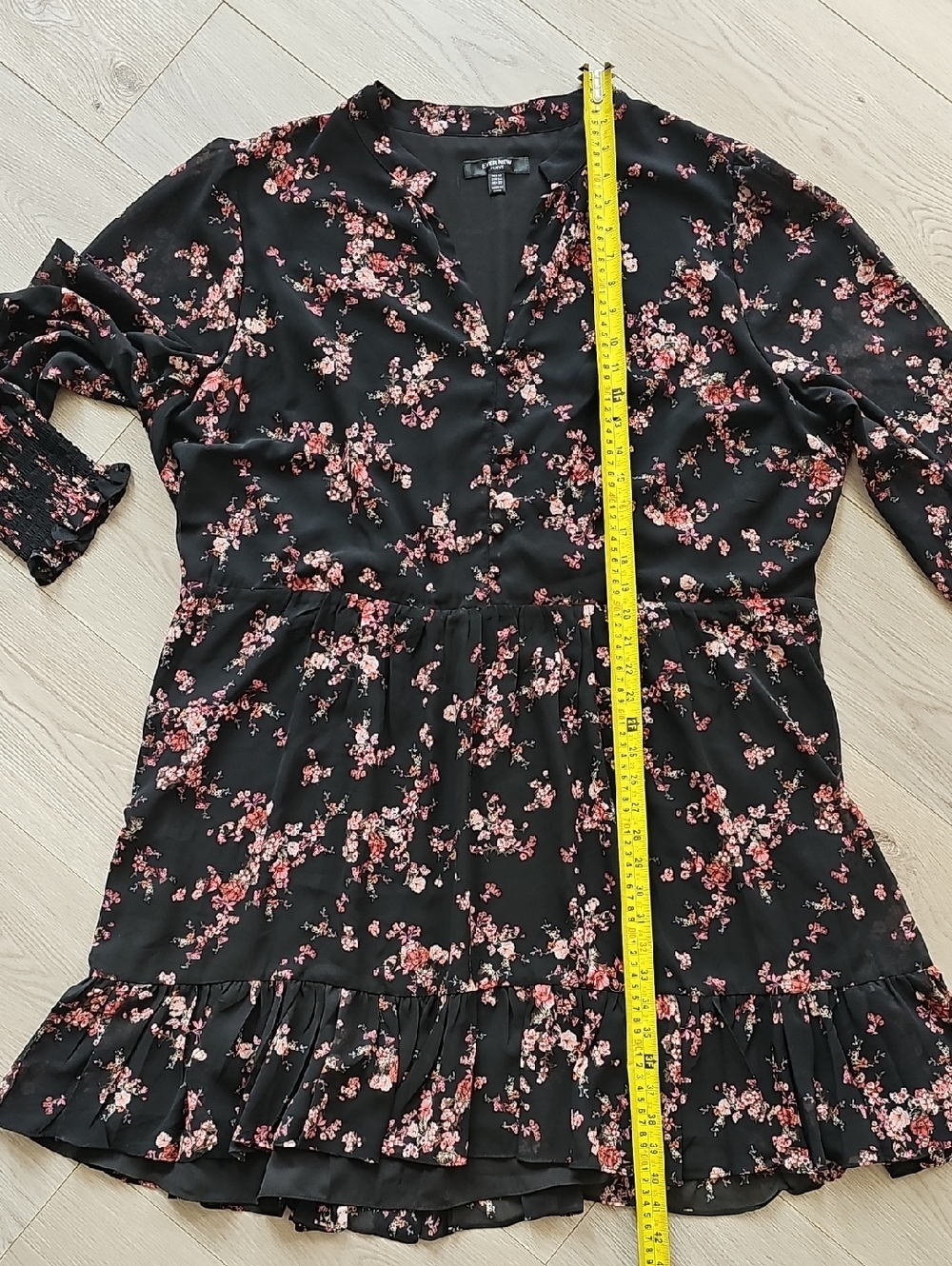 Ever New Curve Sheer Blouson Sleeve Floral V Neck Tiered Midi Dress, size 22 - Picture 14 of 14